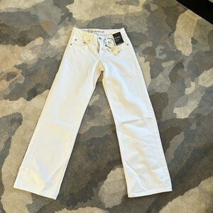 Low Loose White jeans